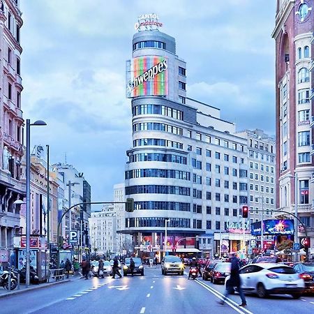 Punta Me Suites Next To Gran Via Madrid Esterno foto